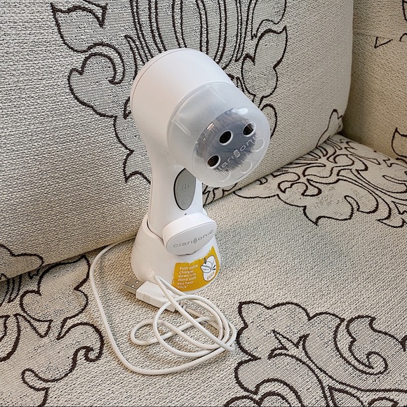 clarisonic Other - Clarisonic aria facial cleaning brush + brush head